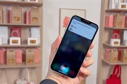 Nói câu tiếng Việt để nạp tiền điện thoại trên iPhone