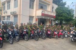 Công an Bình Dương ra quân trấn áp tội phạm bảo đảm an ninh, trật tự dịp Lễ Kỷ niệm 50 năm giải phóng miền Nam