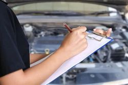 Cách kiểm tra xe cũ có từng gặp tai nạn trước khi mua