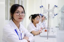 Tại sao nên theo học tại Trường Cao Đẳng Dược Trung ương Hải Dương