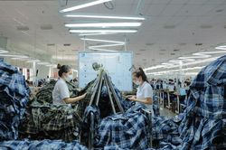 Chiến lược thuế quan 2 tầng của Mỹ: Lời cảnh tỉnh toàn cầu và tác động đến doanh nghiệp Việt Nam