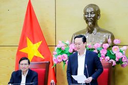Đoàn công tác của Thành viên Chính phủ làm việc với các tỉnh: Nghệ An, Hà Nam, Thanh Hóa