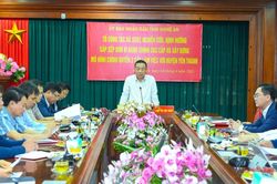 Phó Chủ tịch UBND tỉnh Nguyễn Văn Đệ làm việc với huyện Yên Thành về sắp xếp đơn vị hành chính
