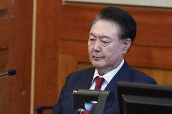 Vụ phế truất Tổng thống tại Hàn Quốc: Ông Yoon Suk Yeol xin lỗi đất nước và người dân