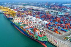 Cuộc chiến thương mại phạm vi toàn cầu và ứng xử của Việt Nam