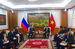 Thúc đẩy hợp tác văn hóa, du lịch