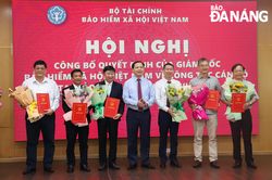 Bảo hiểm xã hội Việt Nam công bố quyết định nhân sự