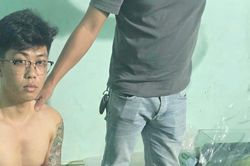 Gia Lai: Phát hiện 2 thùng giấy lớn chứa ma túy ở bãi đất trống