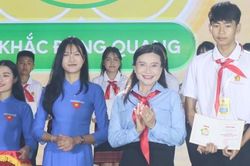 Huế tuyên dương 105 gương điển hình Cháu ngoan Bác Hồ