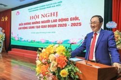 Thi đua tạo động lực xây dựng NHCSXH Thành phố Hà Nội phát triển ổn định, bền vững