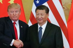 Ông Trump gọi ông Tập Cận Bình là 'người thông thái', để ngỏ khả năng đạt thỏa thuận với Trung Quốc