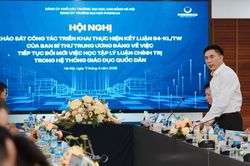 Đổi mới lý luận chính trị từ tâm huyết người thầy và sức trẻ sinh viên
