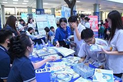 Trường Đại học Điện lực: Tư vấn tuyển sinh, hướng nghiệp gắn với định hướng phát triển của xã hội