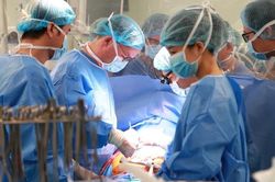 Thực hiện thành công ca ghép tim nhân tạo bán phần thế hệ thứ 3 lần đầu tiên tại Việt Nam