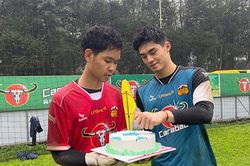 Thêm cầu thủ Việt kiều đủ điều kiện lên ĐT Việt Nam; Premier League xuất hiện điều chưa từng thấy