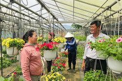 Sát cánh cùng nông dân phát triển kinh tế
