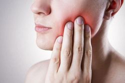 Những dấu hiệu nhận biết bệnh ung thư khoang miệng không thể bỏ qua