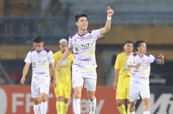 Bình luận viên Quang Huy: 'Bóng đá Việt Nam phải nỗ lực để vượt giới hạn'