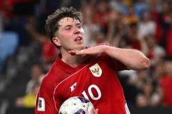 Ole Romeny sẽ thay tiền đạo Nguyễn Xuân Son; Arsenal biến Real Madrid thành cựu vương Champions League
