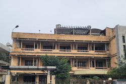 Hiện trạng xuống cấp của trụ sở công bỏ hoang Hà Nội đề xuất tiếp quản