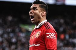 Casemiro 'tái sinh' từ màn ngược dòng không tưởng của MU