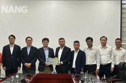 Công ty LG CNS tìm hiểu môi trường đầu tư tại Đà Nẵng