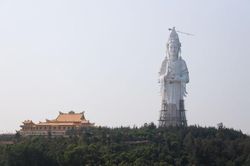 [Chùm ảnh] Ngắm tượng Phật Quan âm cao nhất Đông Nam Á