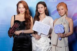 Showcase album Vol.4 'Theater Of Dreams' của Đông Nhi: Hoành tráng ngày trở lại