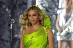 Tin vui của Beyoncé giữa nguy cơ ế vé concert tại Mỹ