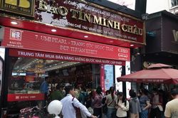 Giá vàng tiếp tục bật tăng mạnh