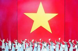 41 thí sinh rạng rỡ tại đêm chung khảo 'Hoa hậu Việt Nam 2024'
