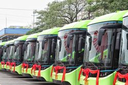 Hà Nội có thêm tuyến xe buýt điện số 34