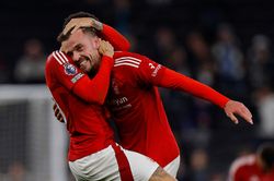 Nottingham Forest gây sốc nhờ 'sự ngược đời'