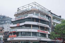 Hà Nội bắt đầu tháo dỡ thiết bị trong tòa nhà 'Hàm cá mập'