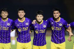 'Thắp lửa' cho cuộc đua vô địch V-League