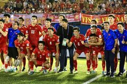 HLV Hoàng Văn Phúc: 'Đội tuyển Việt Nam cần linh hoạt để hướng đến tương lai'