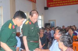 2.468 người có công ở Nghệ An được chi trả trợ cấp một lần