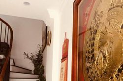 Cây cảnh đặt ở bậc cầu thang cho các mệnh Kim, Mộc, Thủy, Hỏa, Thổ