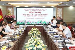 Ban Dân tộc thẩm tra các nội dung trình Kỳ họp chuyên đề thứ 30