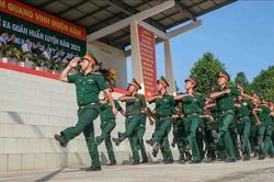 Dự kiến chế độ nghỉ của sĩ quan, quân nhân chuyên nghiệp, công nhân và viên chức quốc phòng