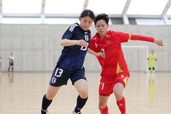 ĐT Việt Nam ghi bàn vào lưới Nhật Bản ở 31 giây cuối cùng nhưng vẫn không thể tạo bất ngờ