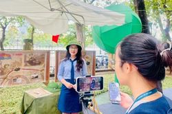 'Triển lãm có những chất liệu tuyệt vời cho bài tập của chúng em'