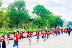 Từ đầu tháng Tư, Khu di tích Truông Bồn đón gần 30 nghìn lượt khách