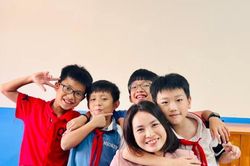 Cô Sao Kim và 'ánh sáng' từ những trang sách nhỏ
