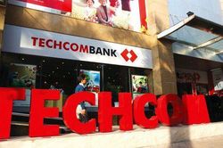 Techcombank bất ngờ trình phương án chia cổ tức 10% tiền mặt trước thềm đại hội