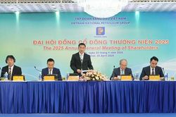 Đại hội Cổ đông Petrolimex 2025: Nỗ lực vượt khó và chiến lược phát triển bền vững