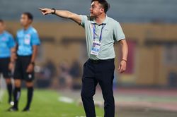 HLV Đức Thắng chia tay Thể Công dù đội bóng áo lính đang đua vô địch V-League