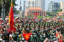 Tổng duyệt Đại lễ 30/4: Khi hòa bình được viết nên từ bản hòa ca của nhân dân và chiến sĩ