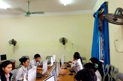 Học sinh lớp 12 ở Nghệ An hoàn thành việc đăng ký thi tốt nghiệp THPT