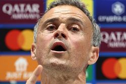Enrique bức xúc trước đại chiến với Arsenal, ám chỉ truyền thông chỉ biết 'nói xấu' PSG